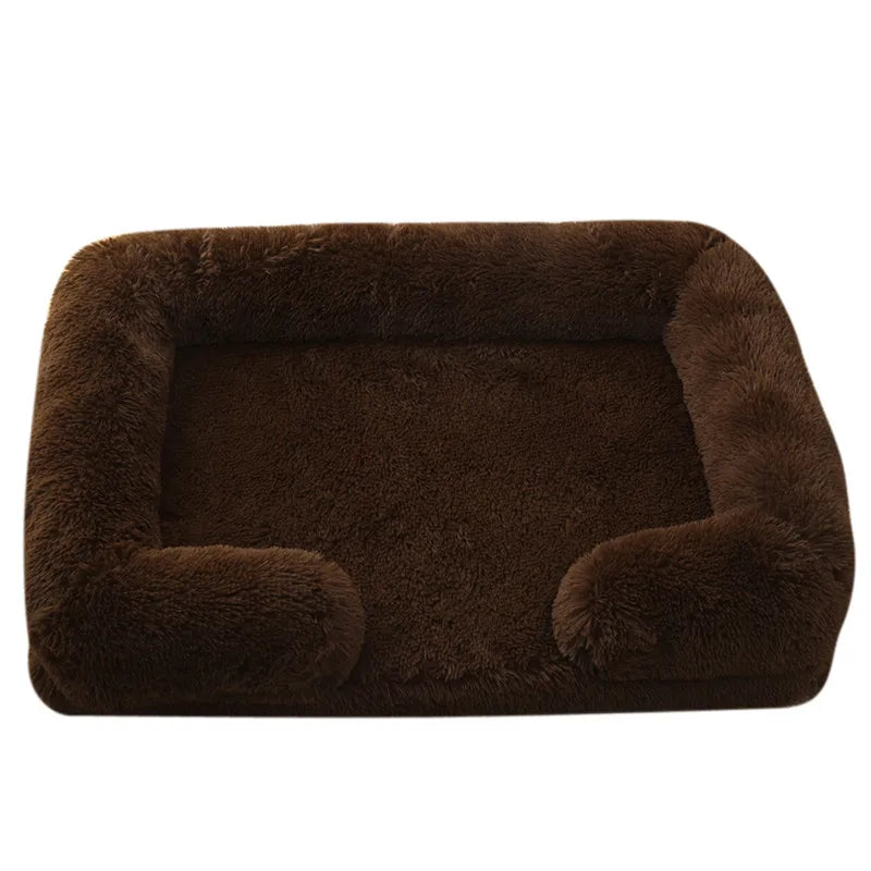 Grand lit pour chien en peluche