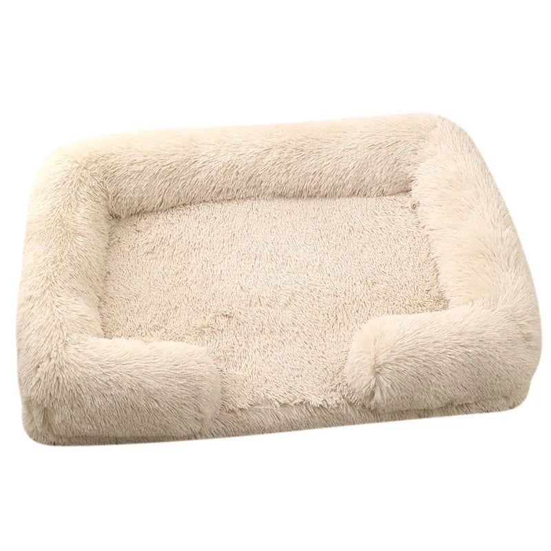 Grand lit pour chien en peluche