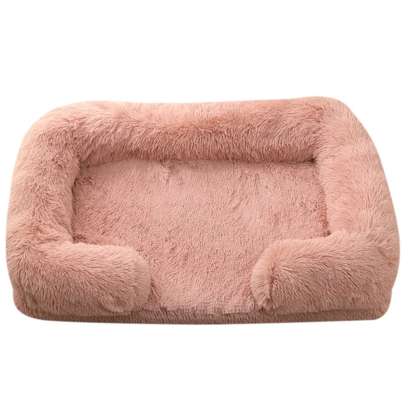 Grand lit pour chien en peluche